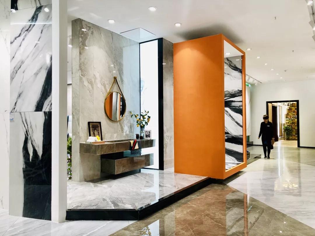 1567580622459981.jpg 1567580622459981.jpg