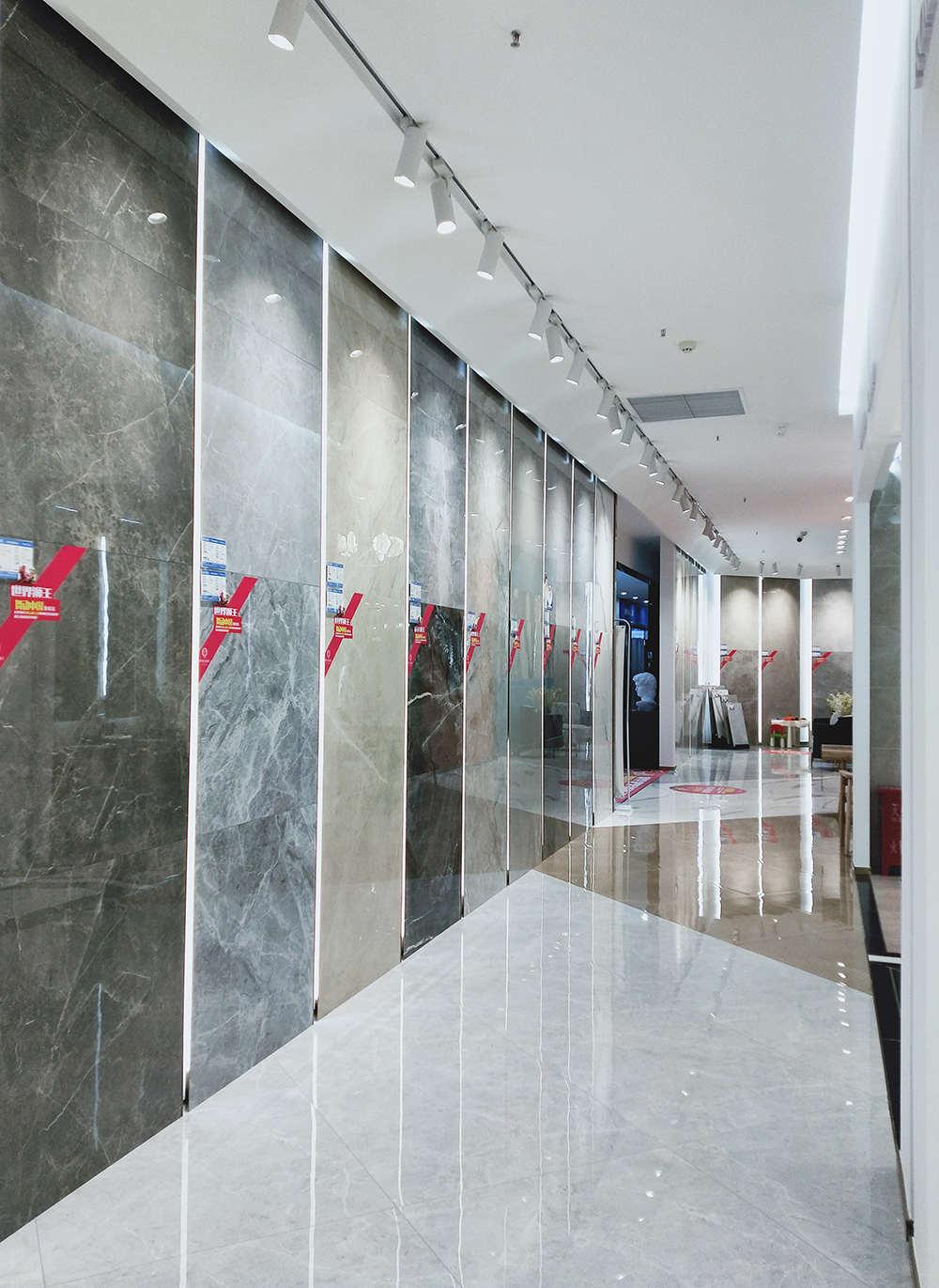 1568256775172386.jpg 1568256775172386.jpg