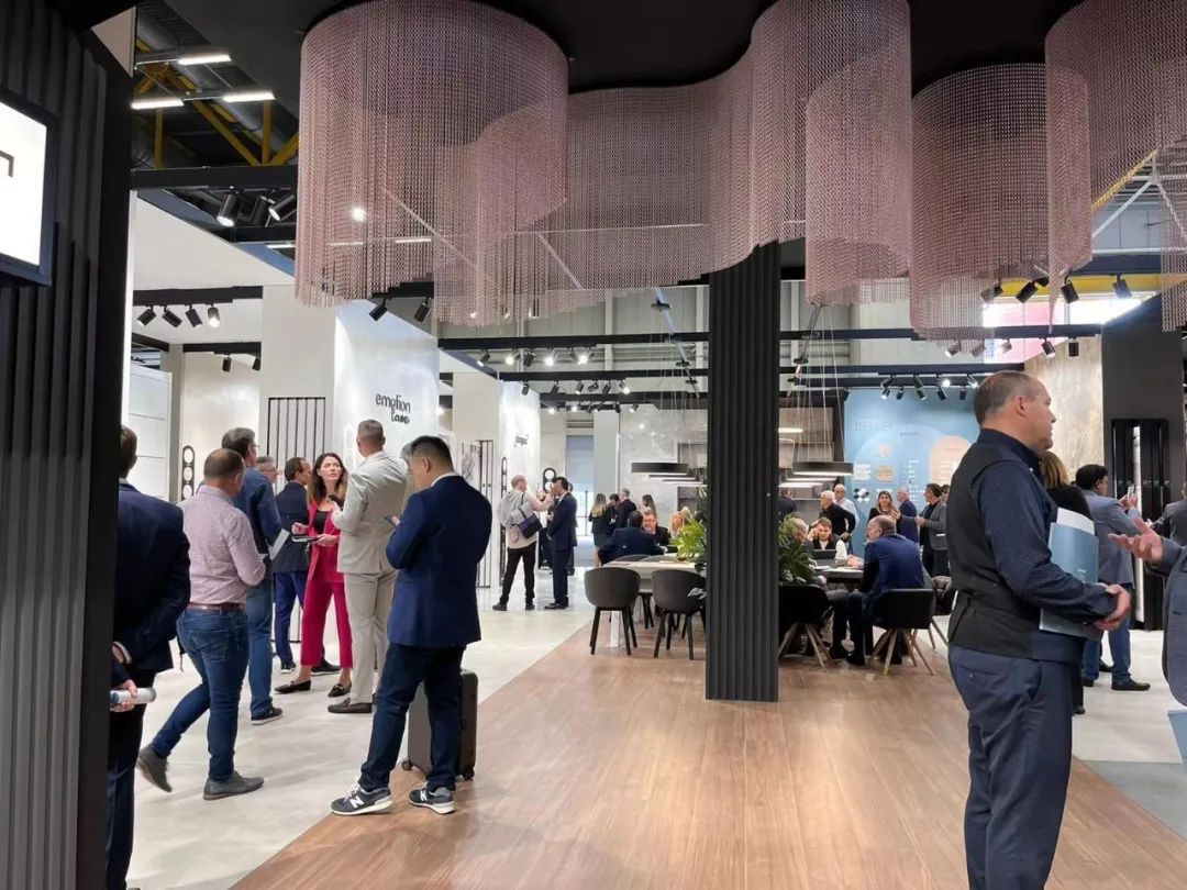 1665277348997474.jpg 博洛尼亞展5.jpg