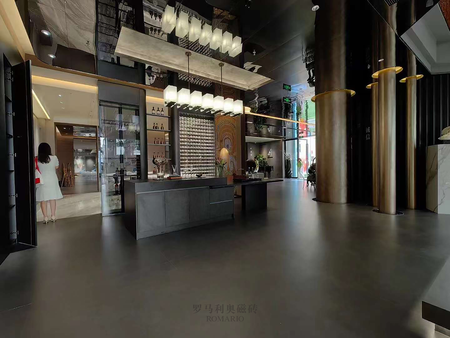 1692407303731192.jpg 成都12.jpg