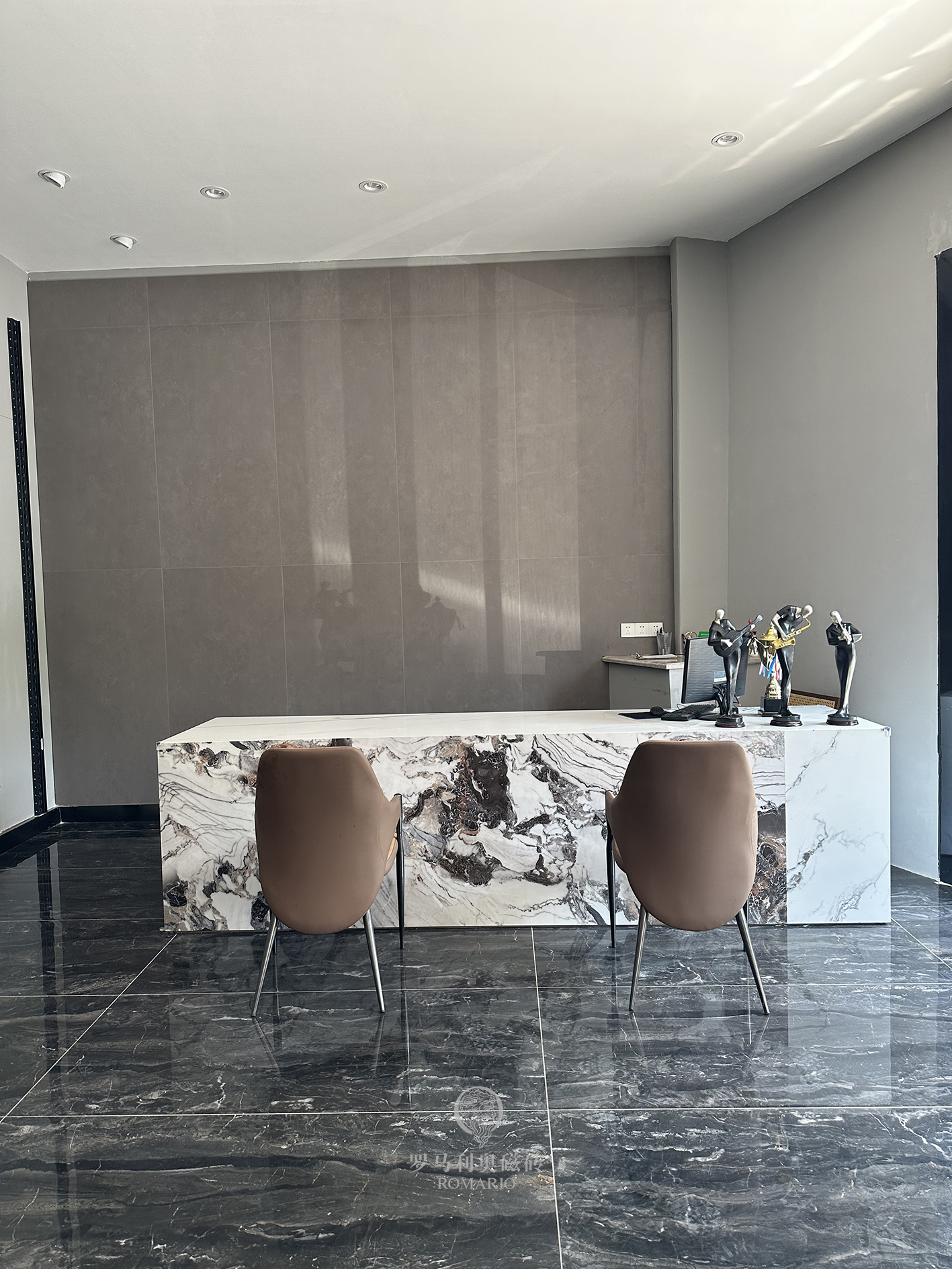 1695108220756567.jpg 1695108220756567.jpg