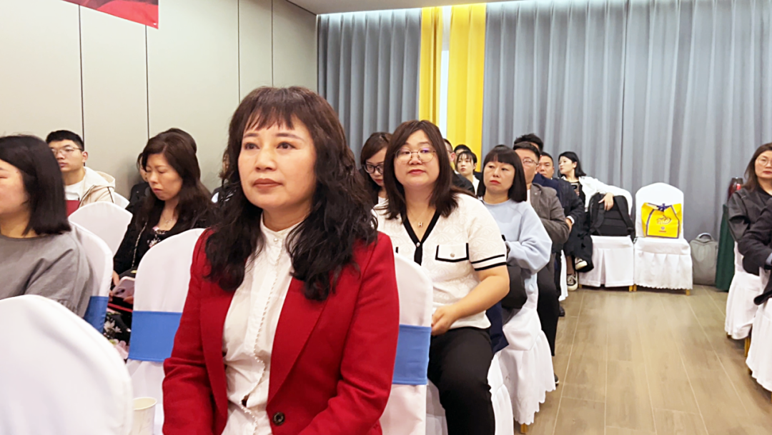 1712799076942853.png 640 (1).png