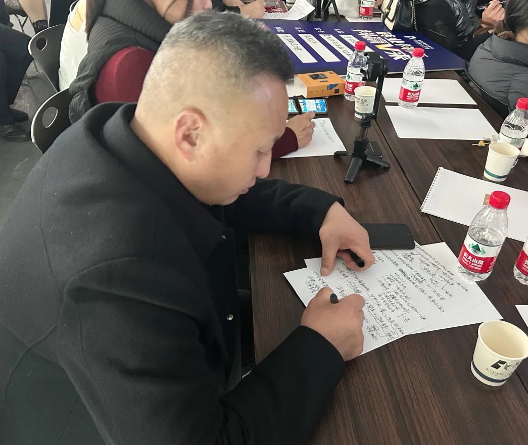 1735538154121408.jpg 7.jpg