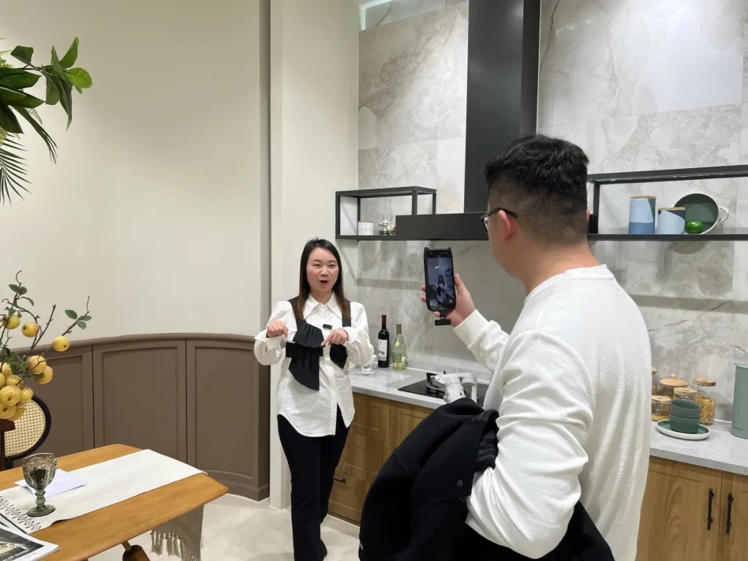 1735538212412638.jpg 12.jpg