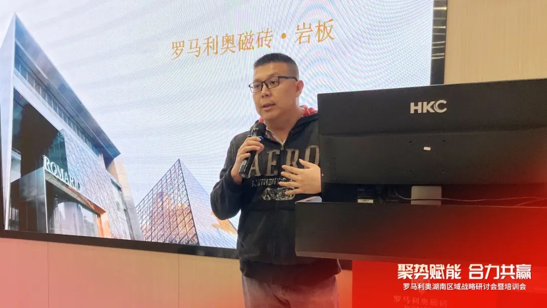 1740961819677304.jpg 4.jpg