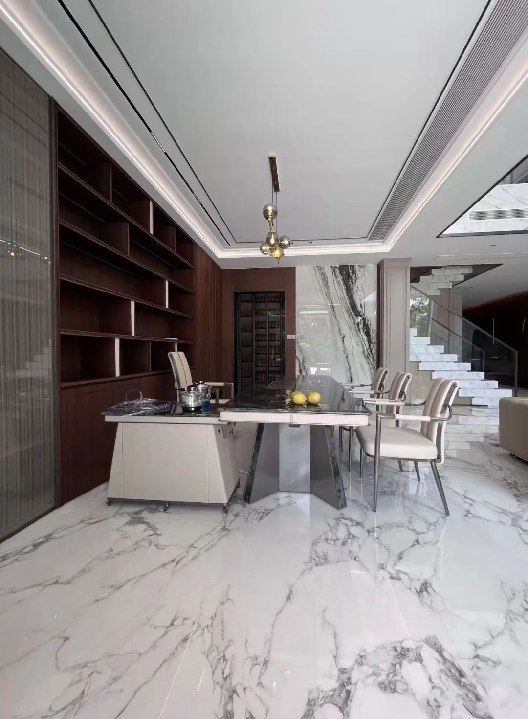 1749628701887434.jpg 6.jpg